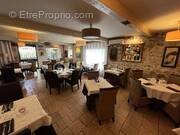 Commerce à VALLAURIS