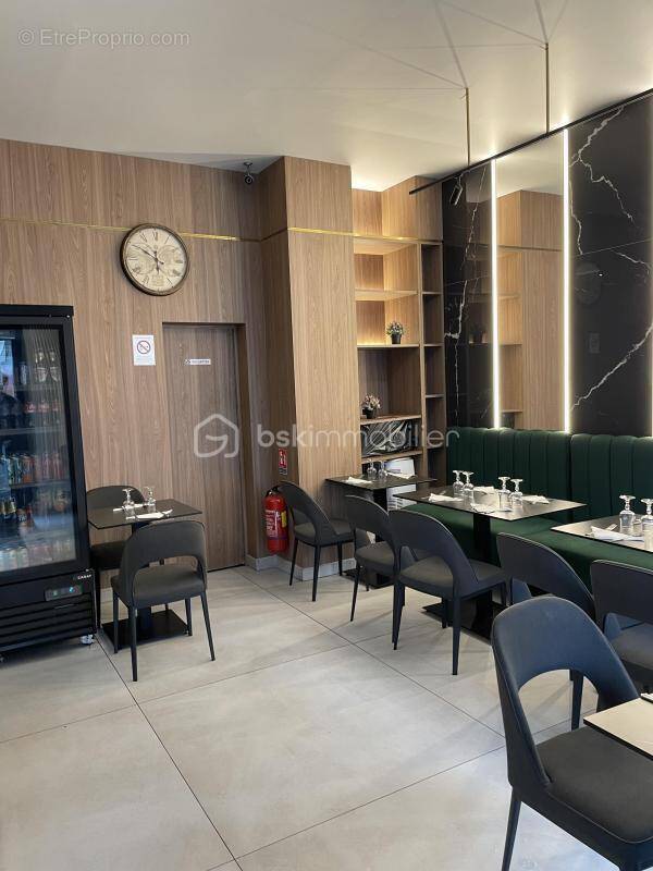 Commerce à MONTROUGE