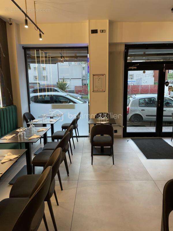 Commerce à MONTROUGE