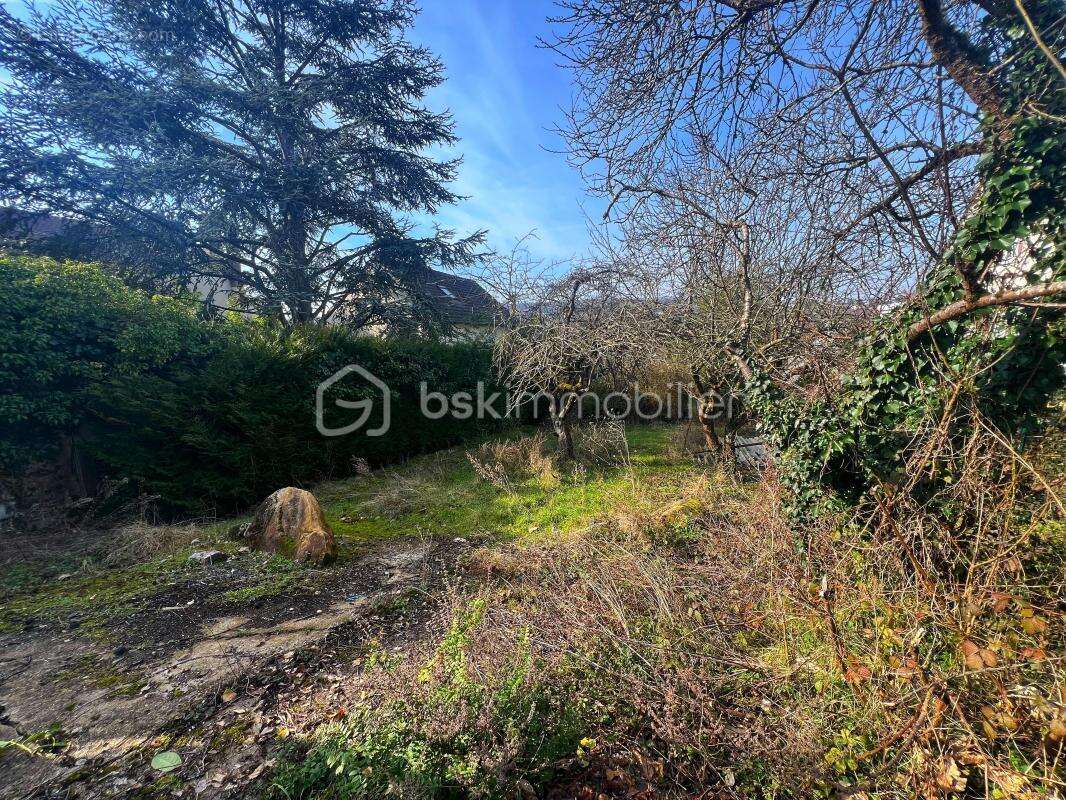 Terrain à MARLY-LE-ROI