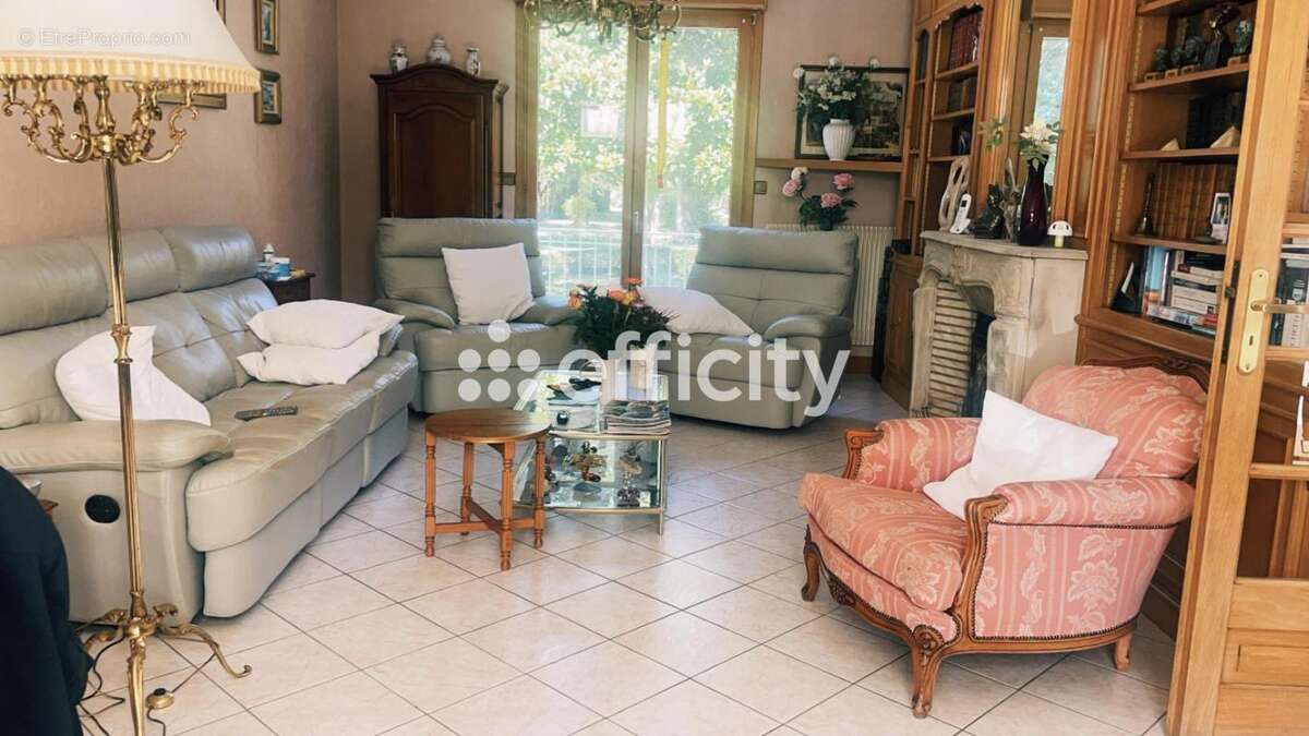 Maison à LES SORINIERES