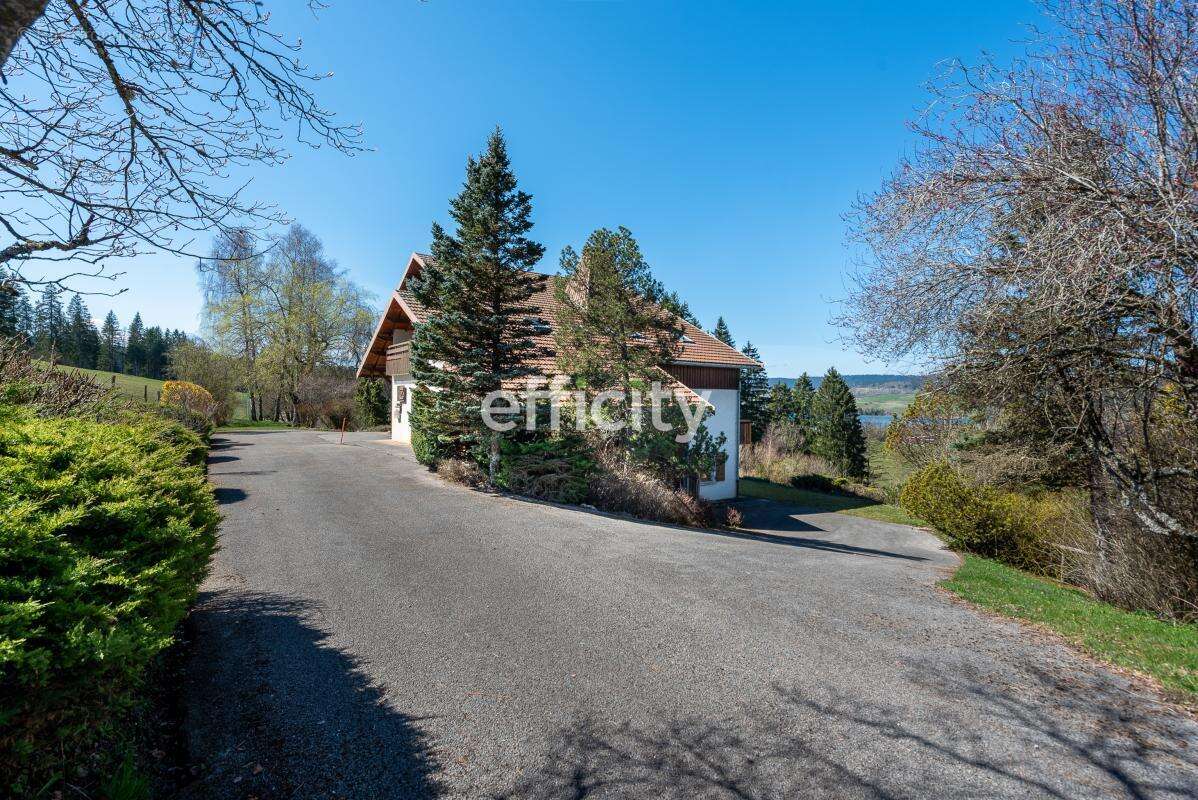 Maison à PONTARLIER