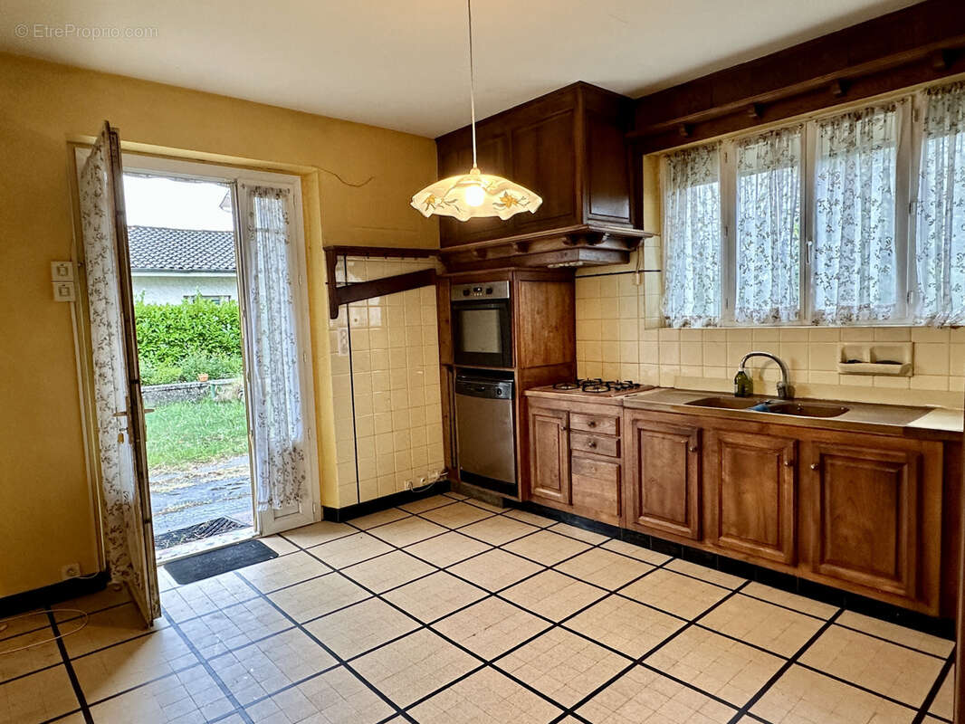 Maison à LE SEQUESTRE