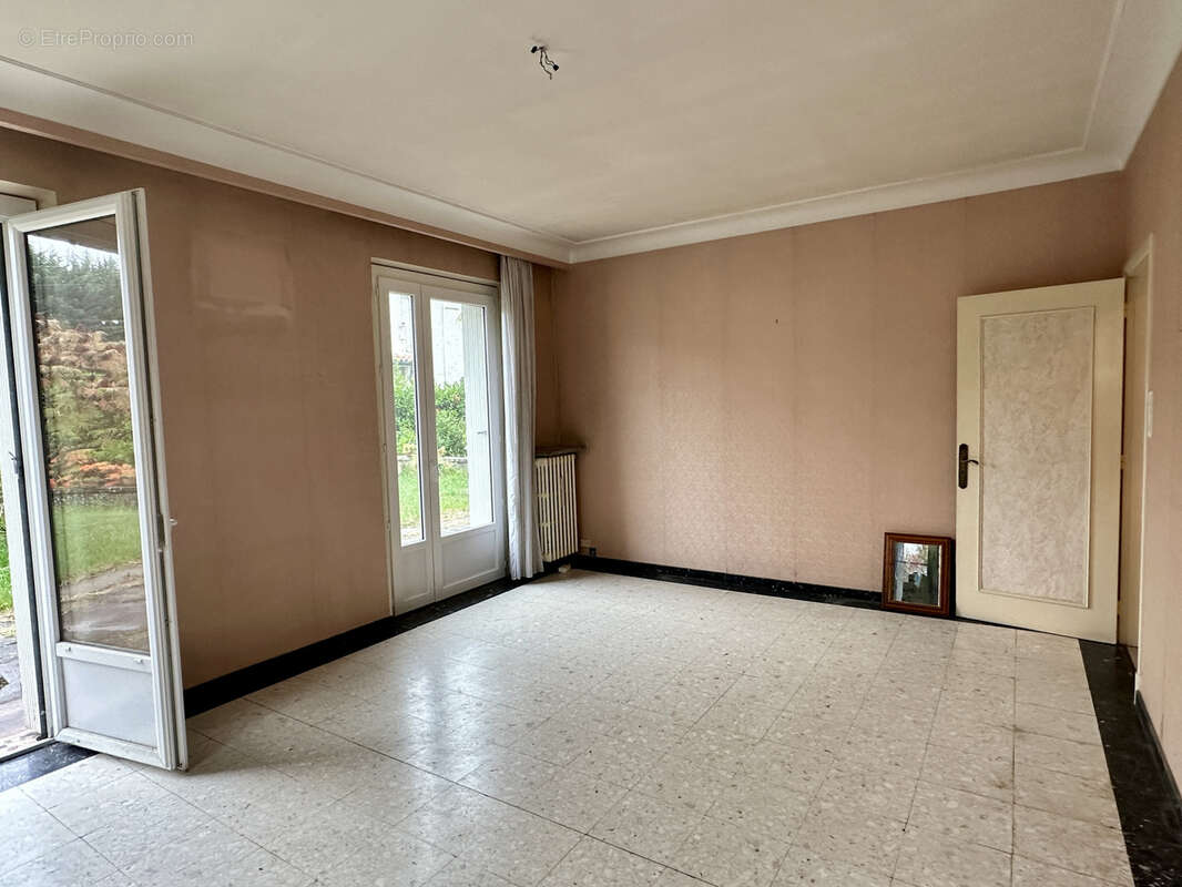 Maison à LE SEQUESTRE