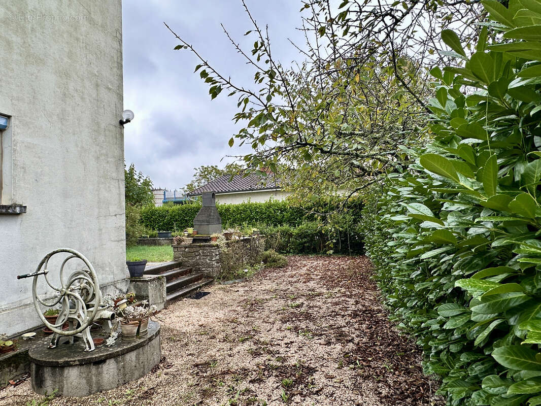 Maison à LE SEQUESTRE