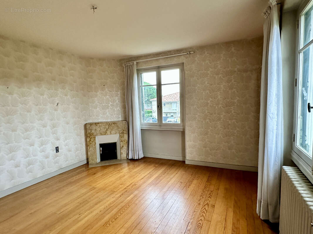 Maison à LE SEQUESTRE