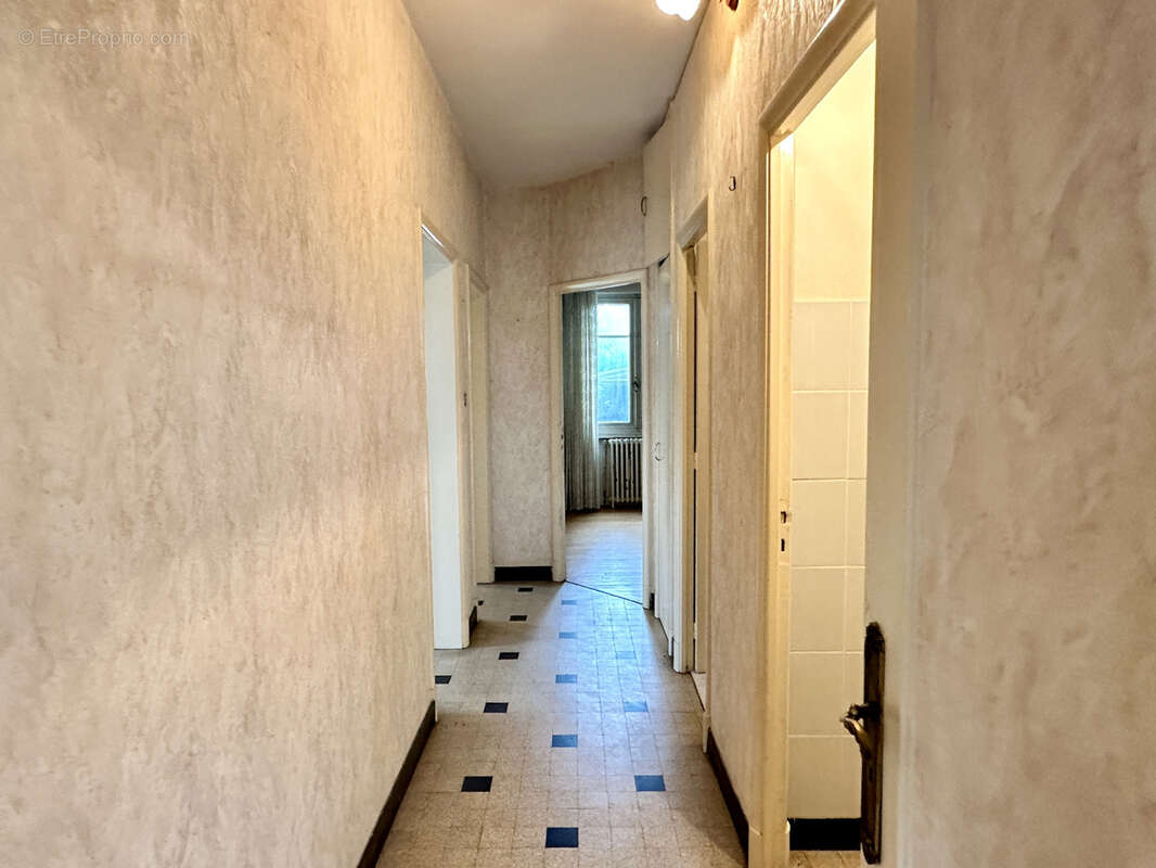 Maison à LE SEQUESTRE