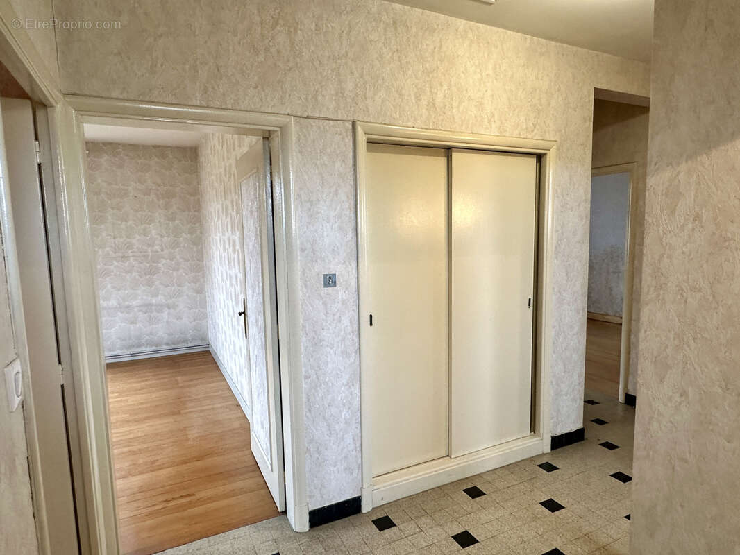 Maison à LE SEQUESTRE