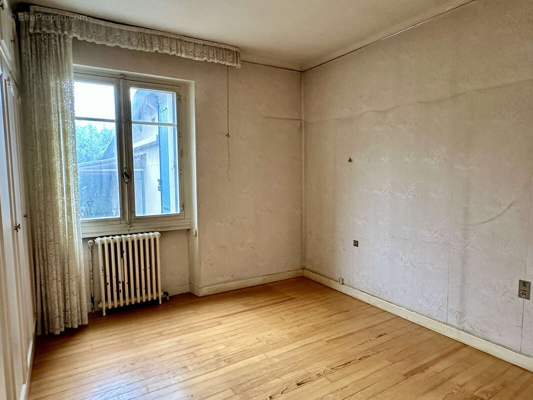 Maison à LE SEQUESTRE