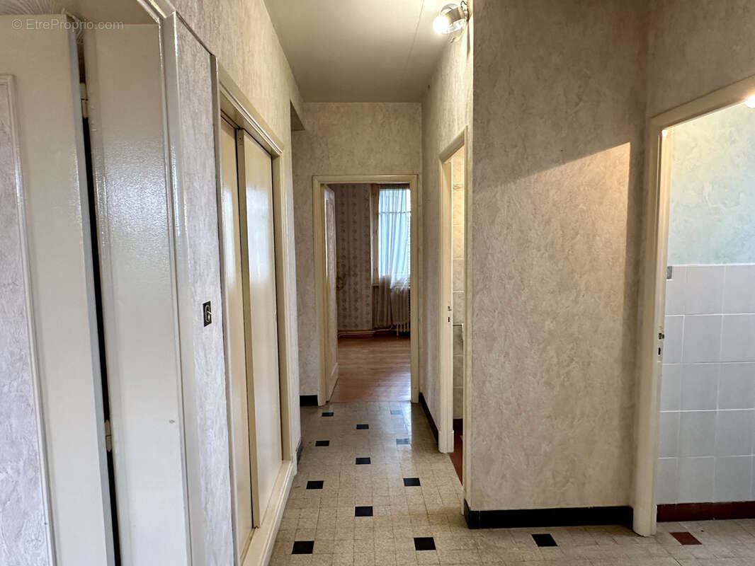 Maison à LE SEQUESTRE