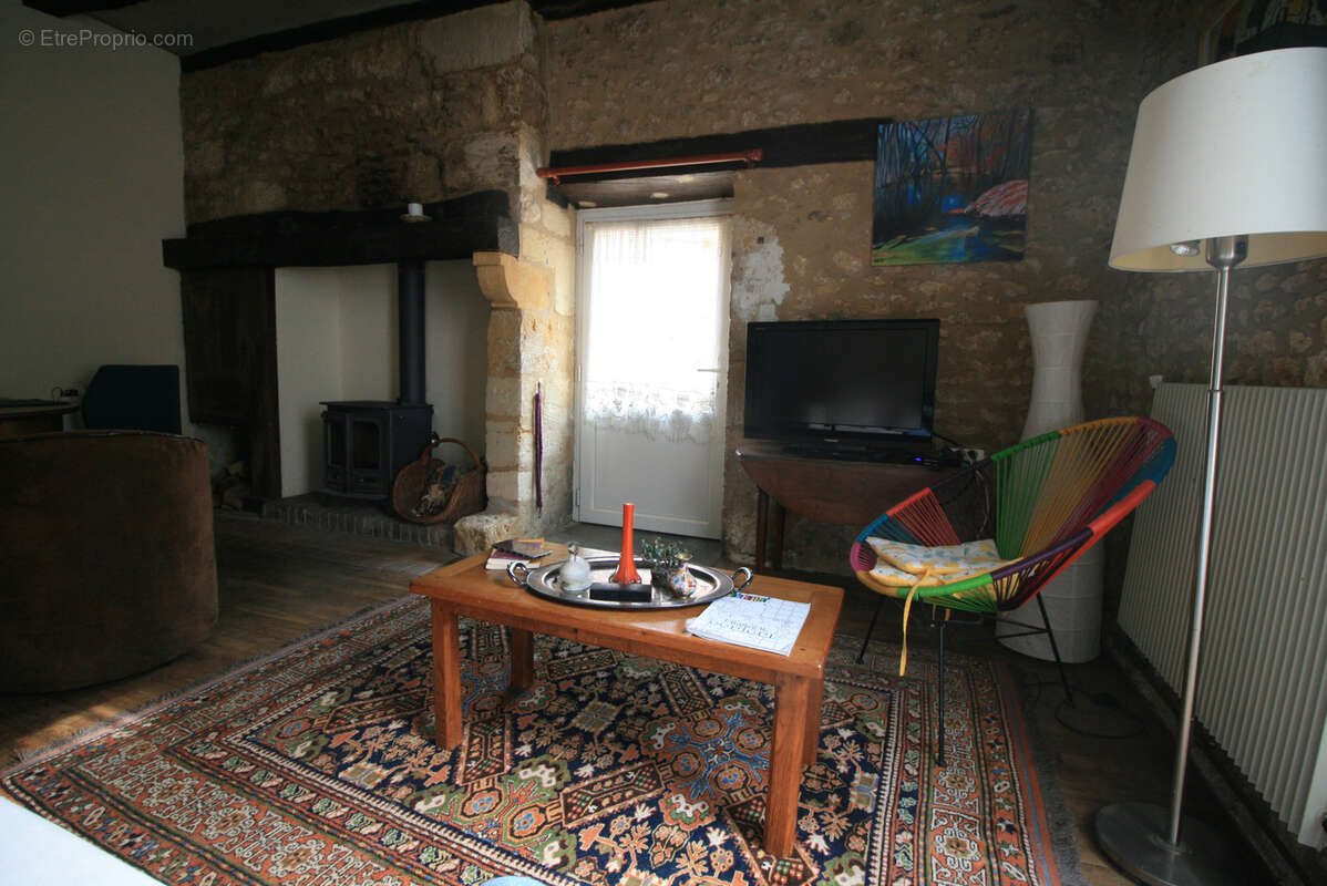 Maison à LES EYZIES-DE-TAYAC-SIREUIL