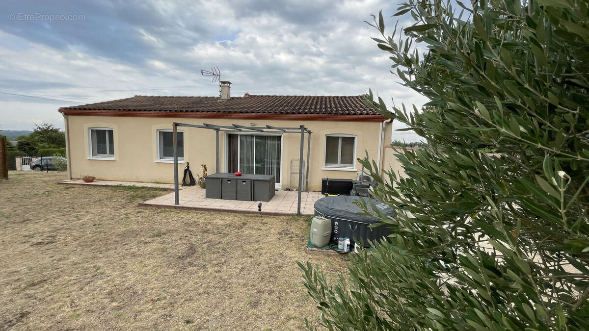 Maison à CASTELJALOUX