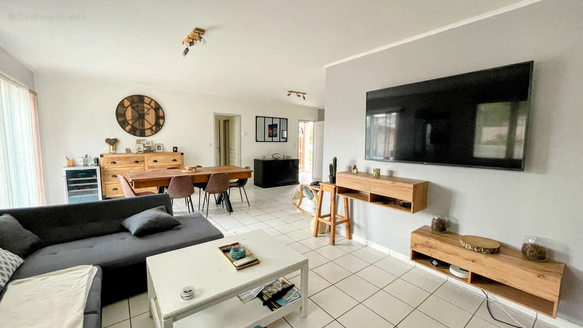 Maison à CASTELJALOUX