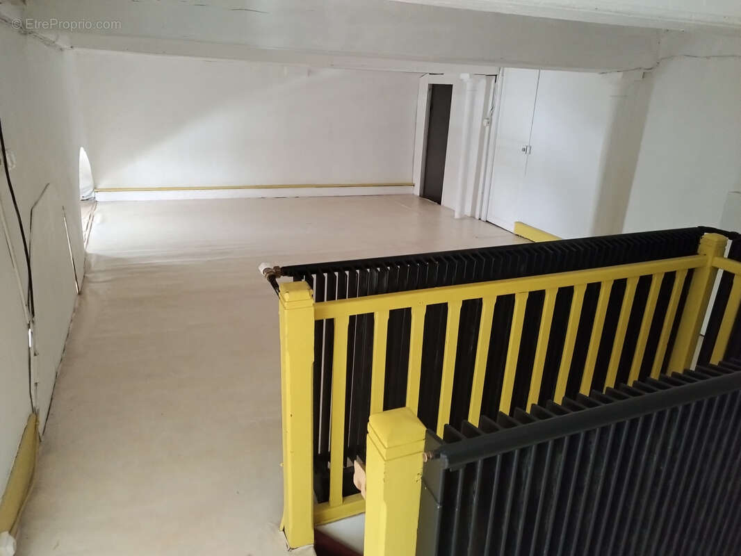 Commerce à CLERMONT-FERRAND