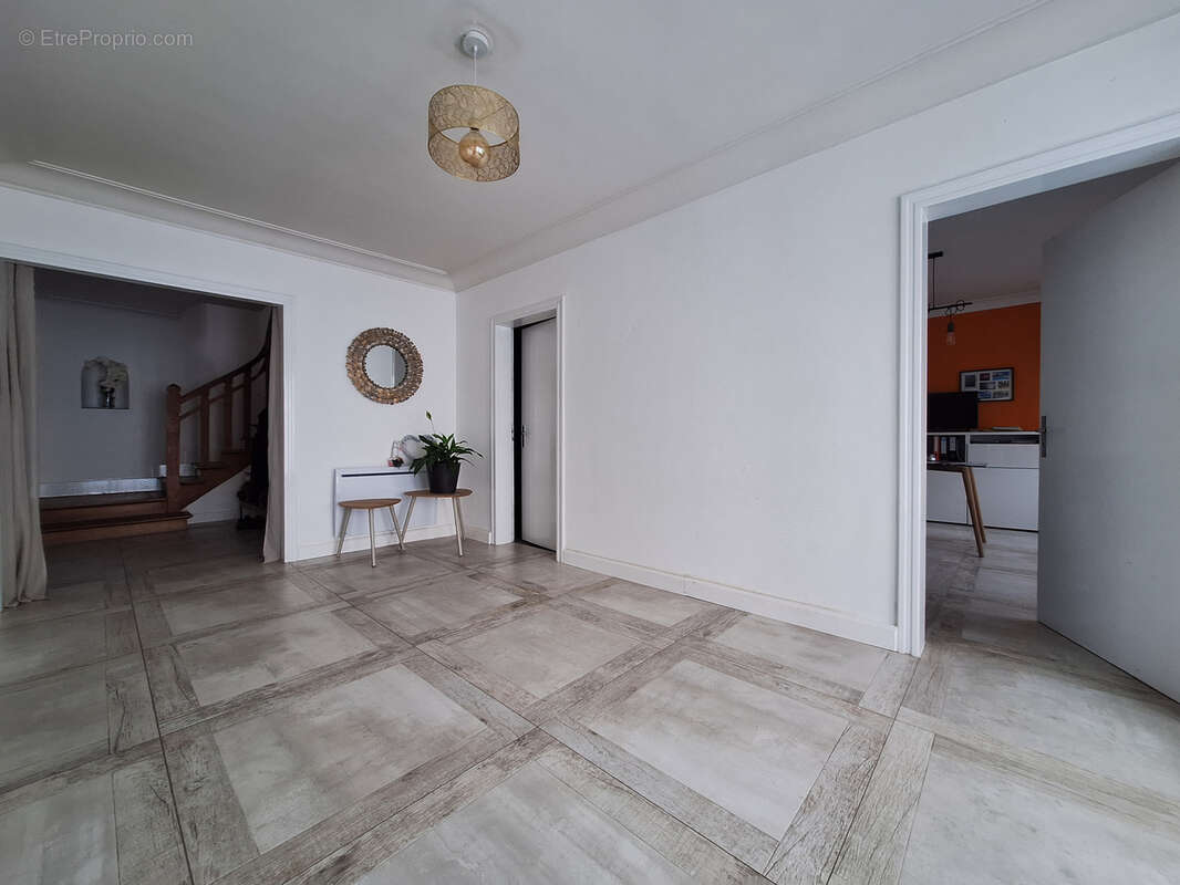 Maison à PUYLAURENS