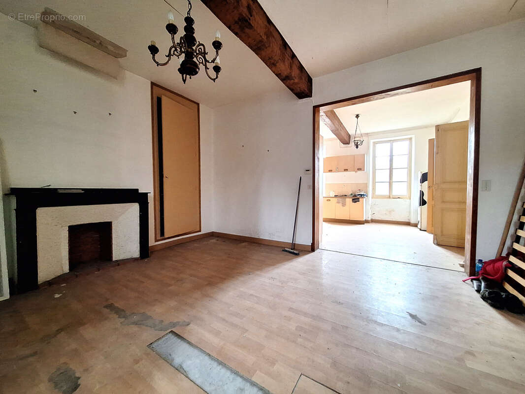 Maison à SAINT-PAUL-CAP-DE-JOUX