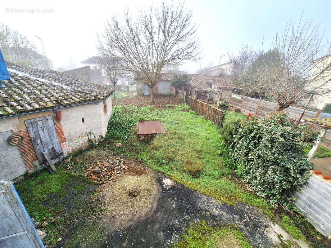 Maison à SAINT-PAUL-CAP-DE-JOUX
