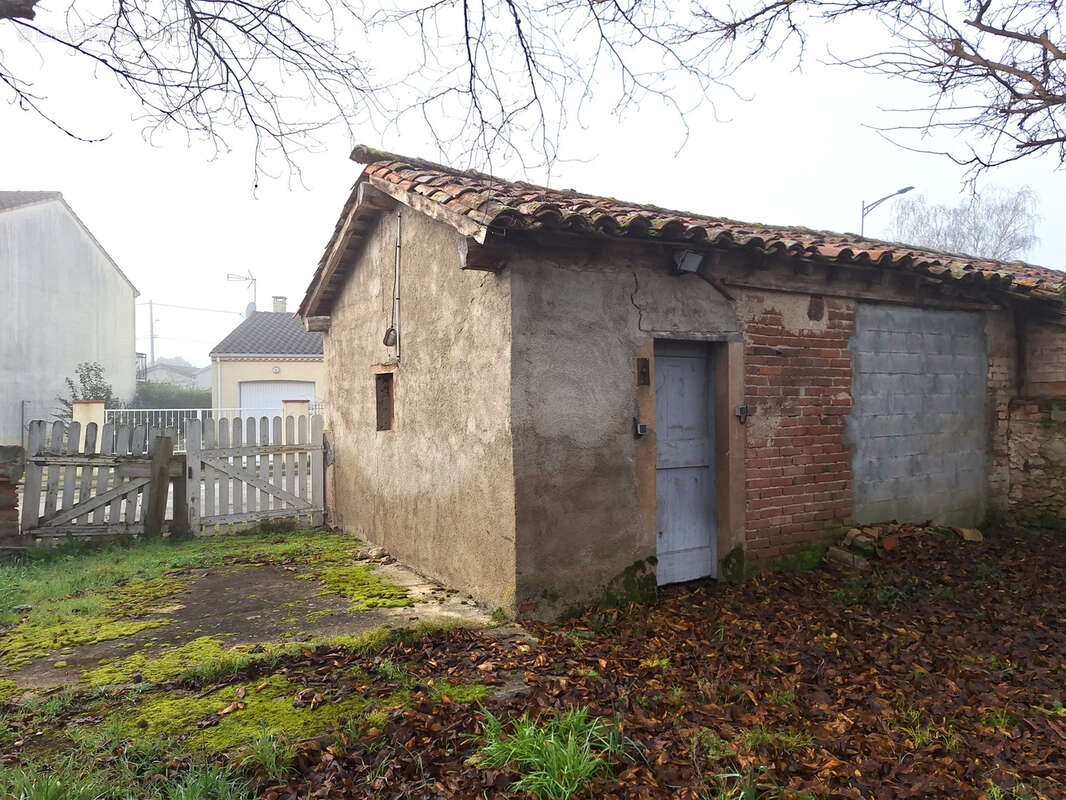 Maison à SAINT-PAUL-CAP-DE-JOUX