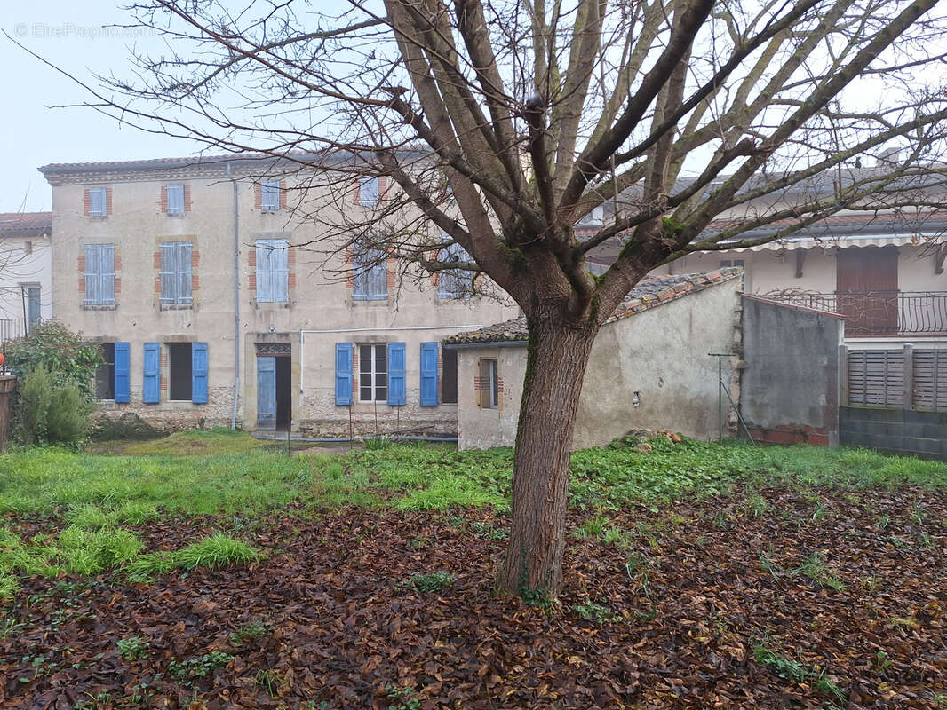 Maison à SAINT-PAUL-CAP-DE-JOUX