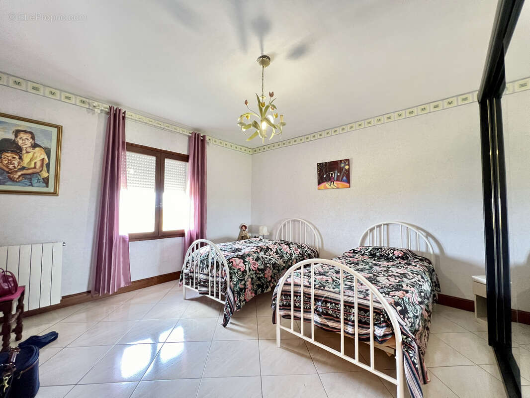 Maison à PUYLAURENS