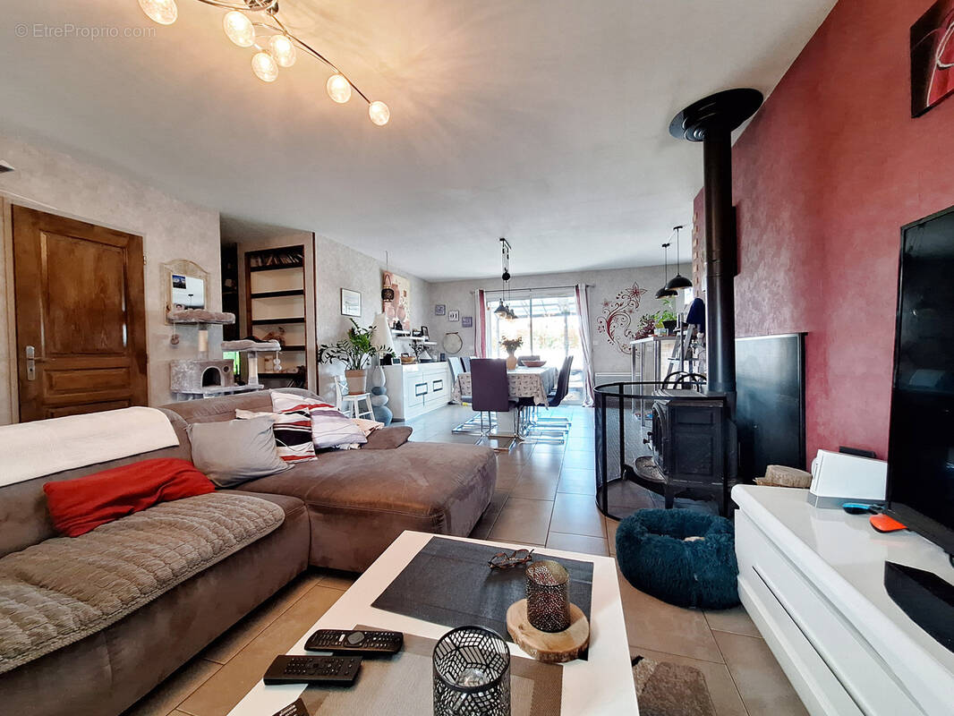 Maison à SAINT-GERMAIN-DES-PRES