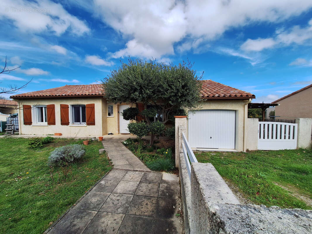 Maison à SAINT-GERMAIN-DES-PRES