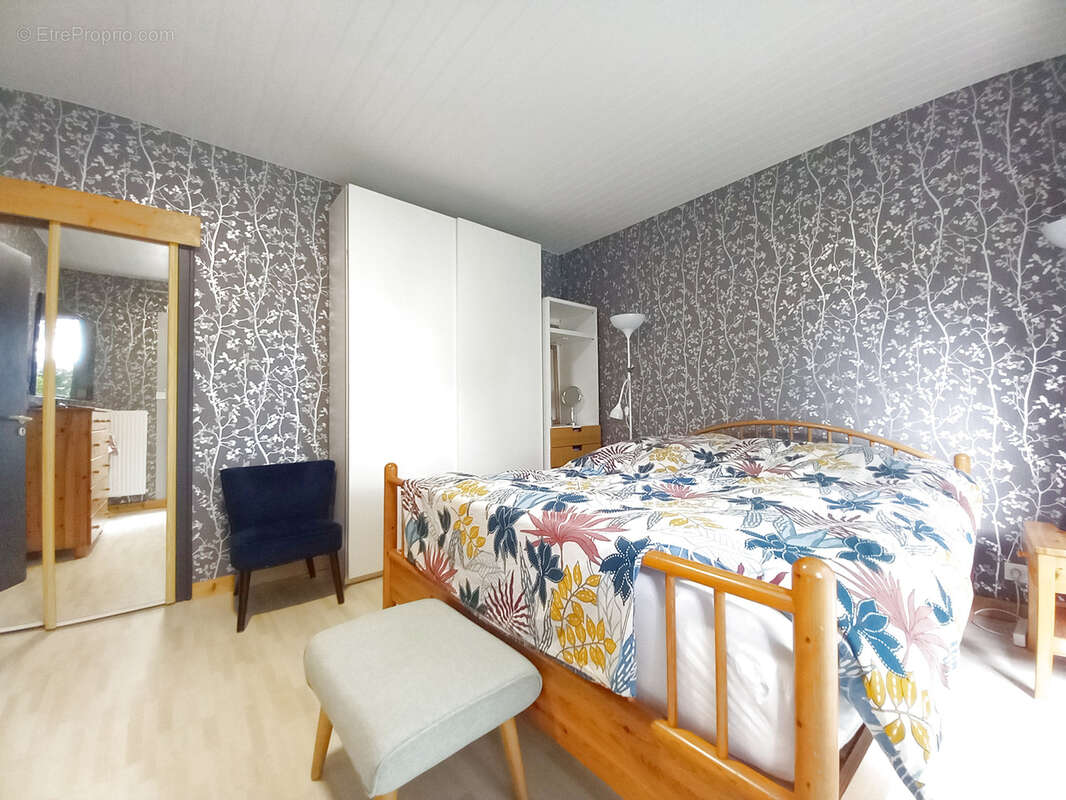 Maison à LA CHAPELLE-DES-MARAIS