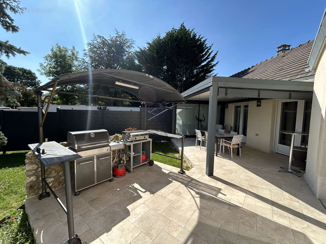 Maison à VILLEVAUDE