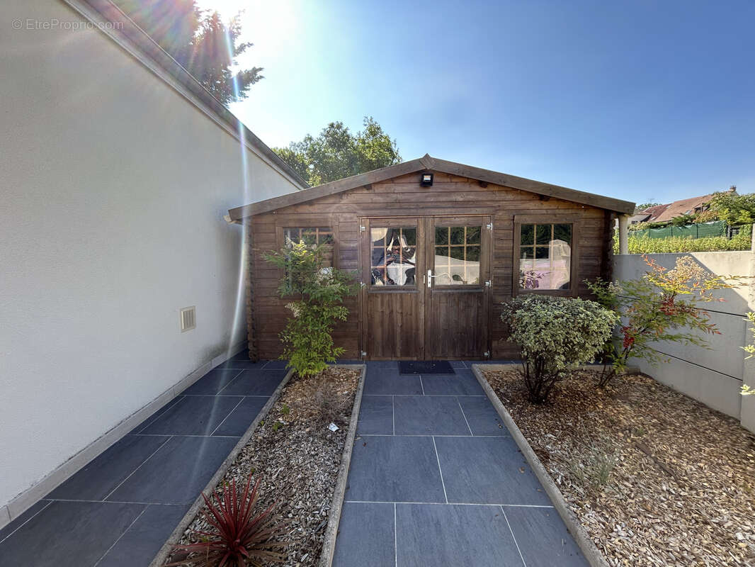 Maison à VILLEVAUDE