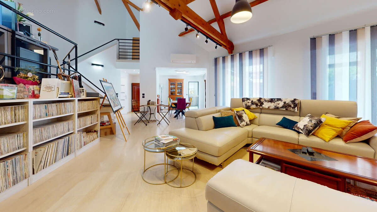 Maison à VILLEVAUDE