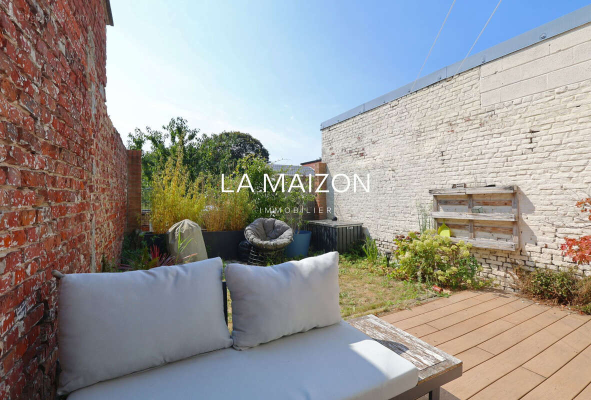 Maison à QUESNOY-SUR-DEULE