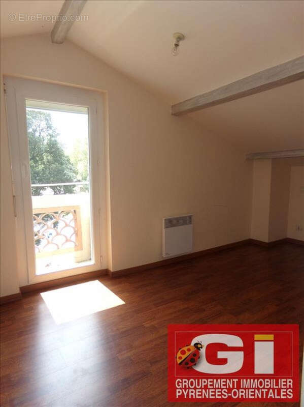 Appartement à ARLES-SUR-TECH