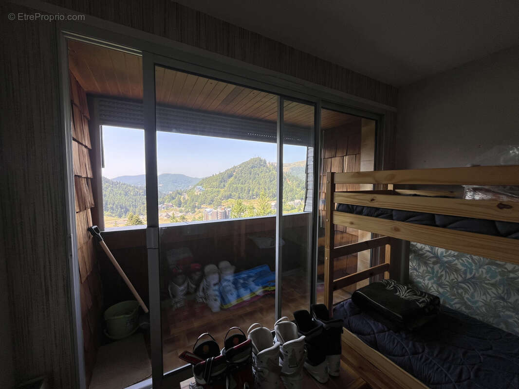 Appartement à LAVEISSIERE