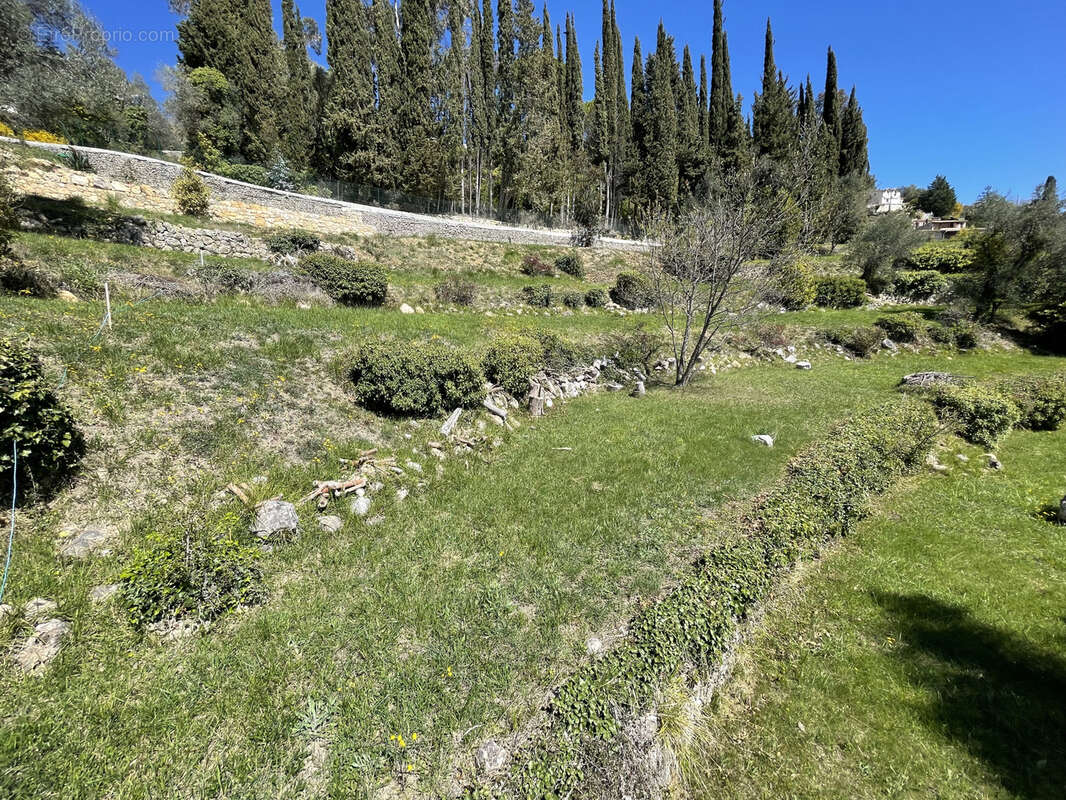 Terrain à VENCE