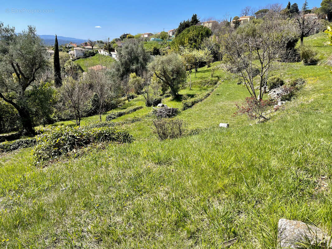 Terrain à VENCE