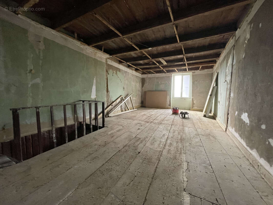 Maison à SAINT-MARTIN-D&#039;AOUT