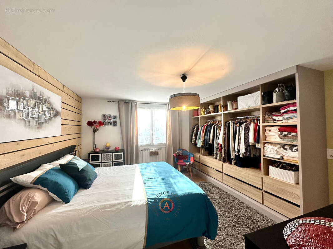 Maison à CLERMONT-FERRAND