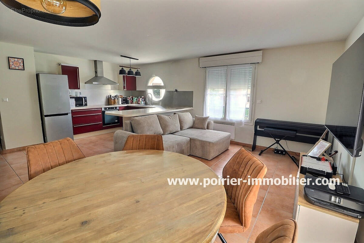 Appartement à SCIEZ