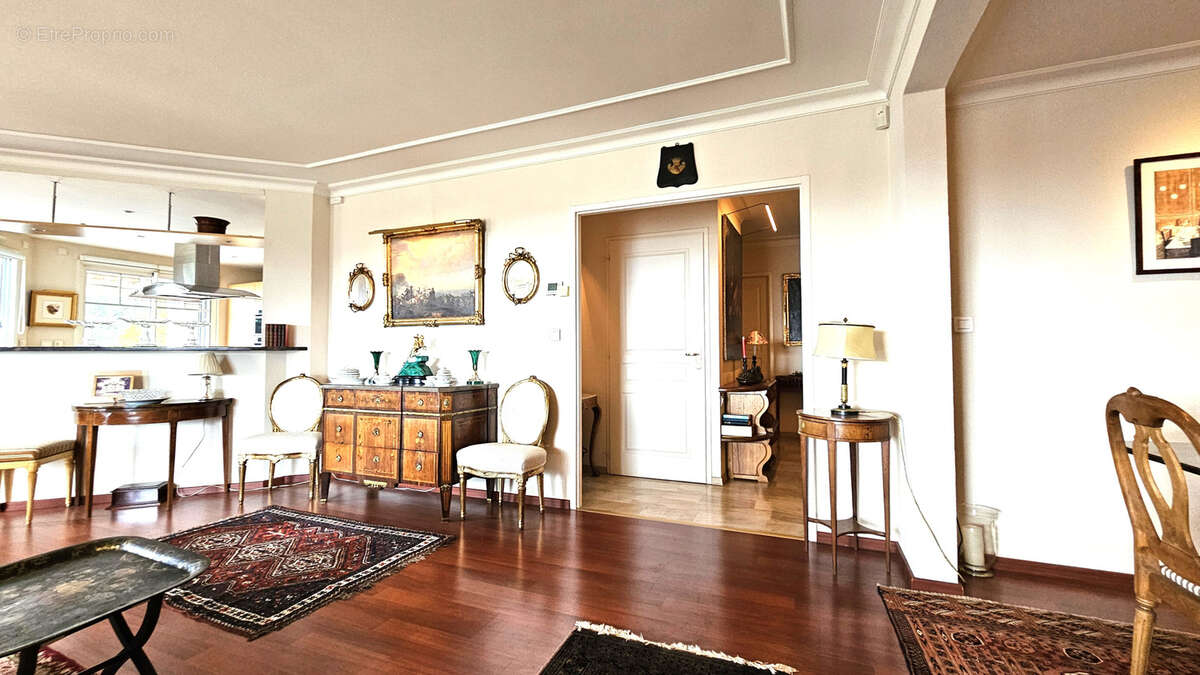 Appartement à DIVONNE-LES-BAINS