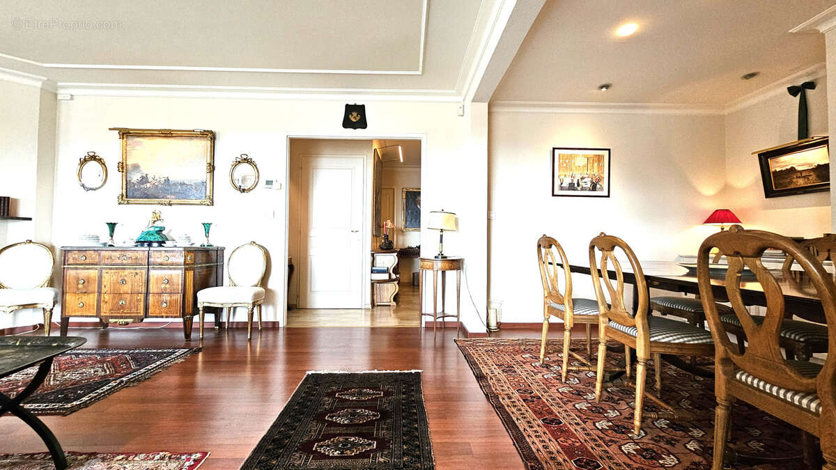 Appartement à DIVONNE-LES-BAINS