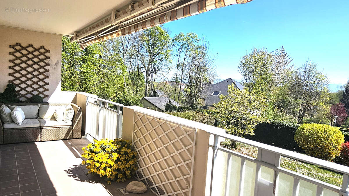 Appartement à DIVONNE-LES-BAINS