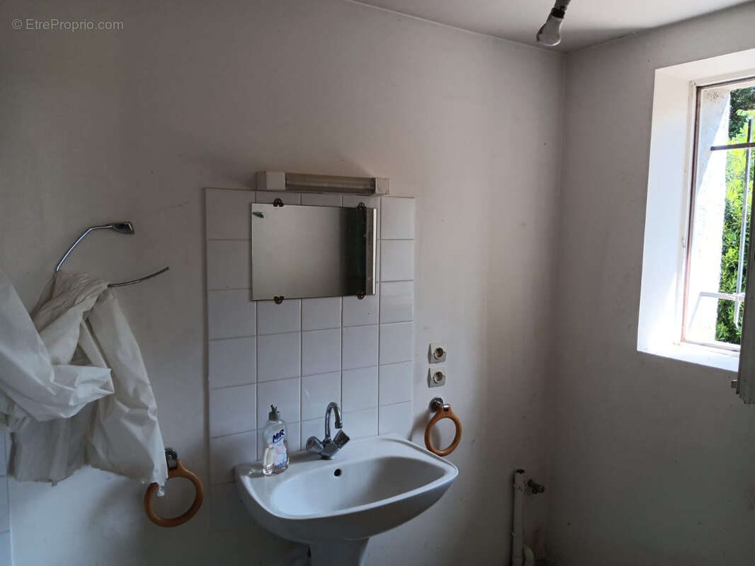 Maison à FAVEROLLES-SUR-CHER