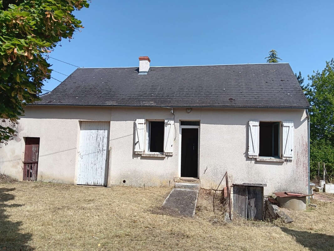 Maison à FAVEROLLES-SUR-CHER