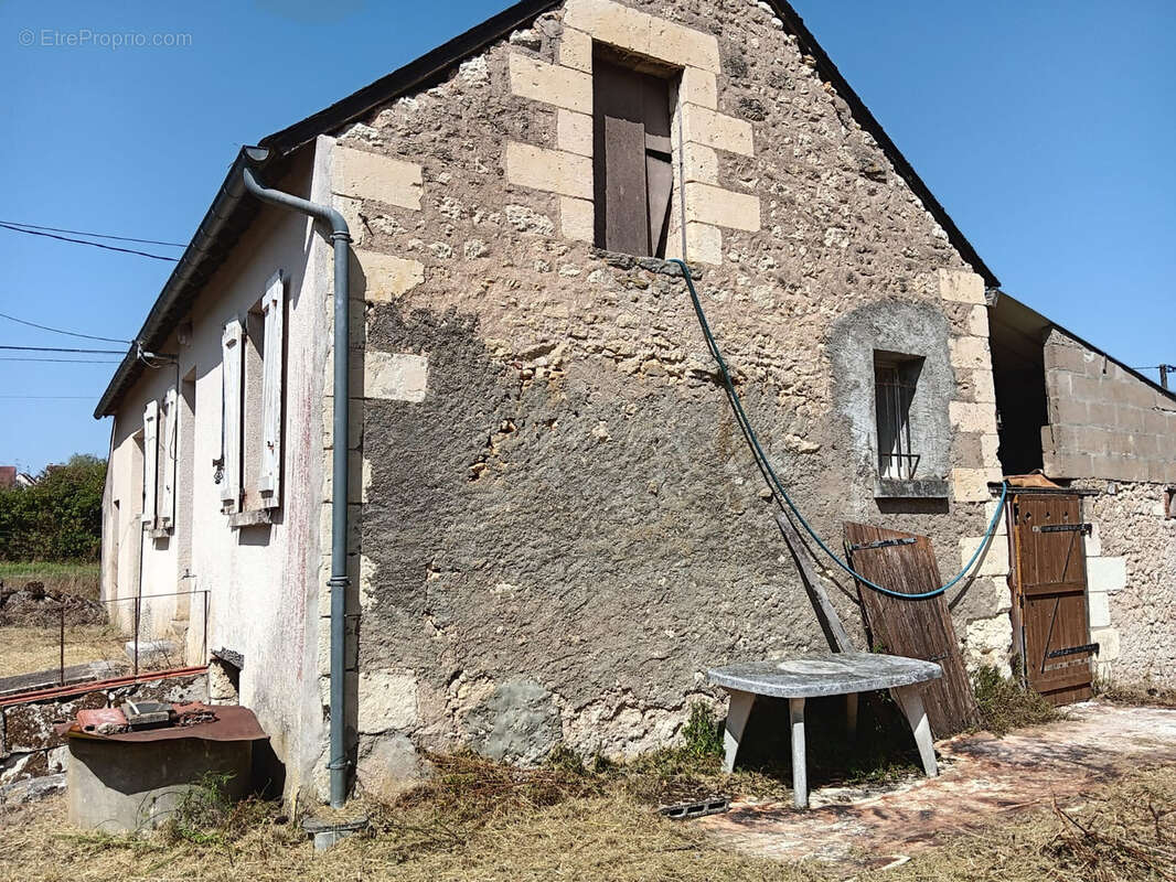 Maison à FAVEROLLES-SUR-CHER