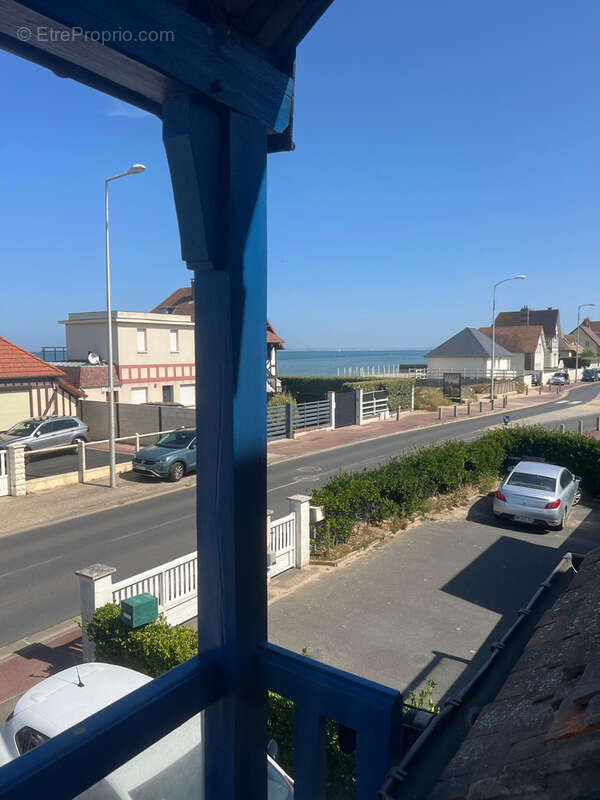 Appartement à BLONVILLE-SUR-MER