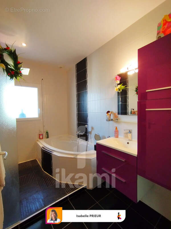 Maison à SAINTE-FOY