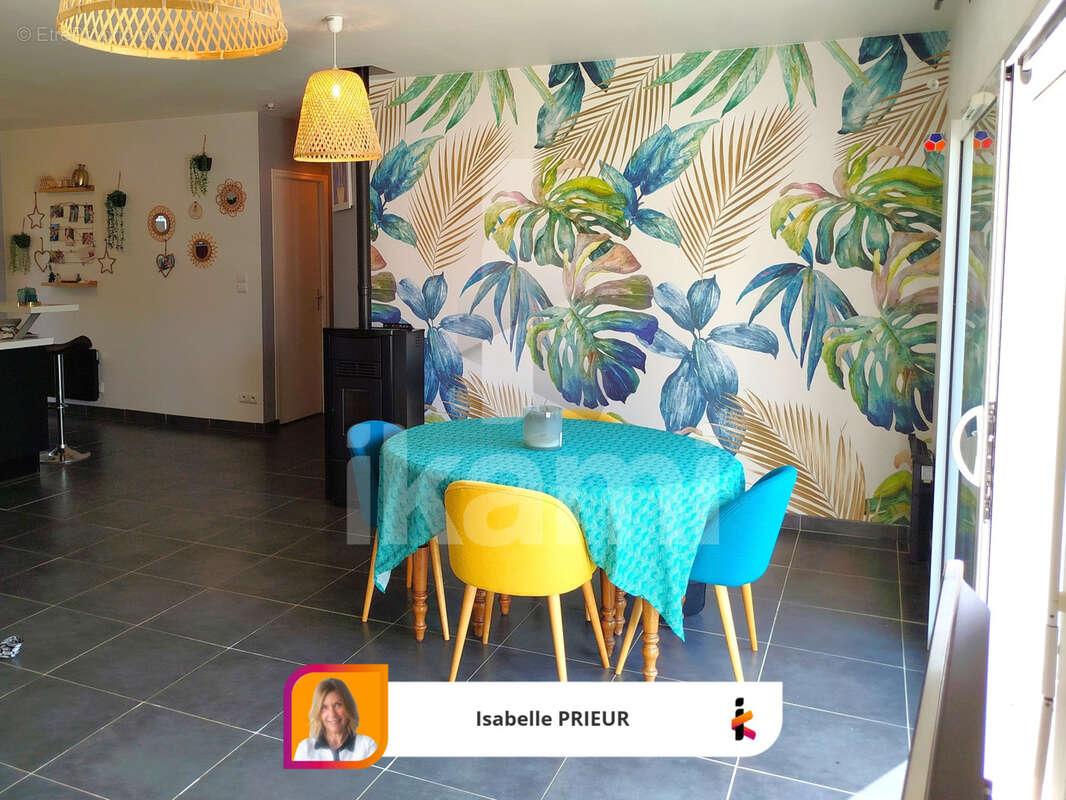 Maison à SAINTE-FOY