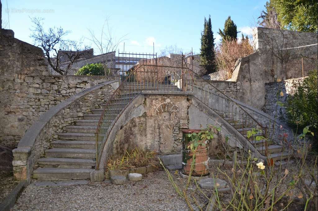 Maison à SAINT-HIPPOLYTE-DU-FORT