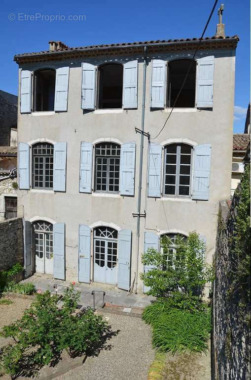 Maison à SAINT-HIPPOLYTE-DU-FORT