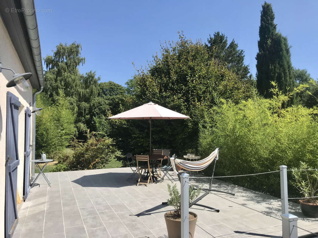 Maison à CHAMPCUEIL